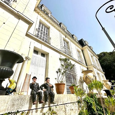 Vivre La Vie De Chateau Amboise Extérieur photo